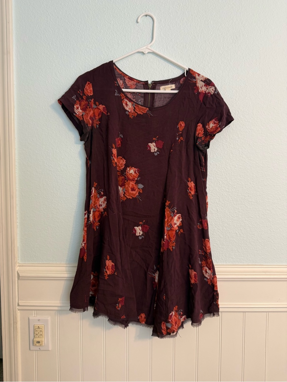 silence + noise Plum Floral Short Sleeve Tunic